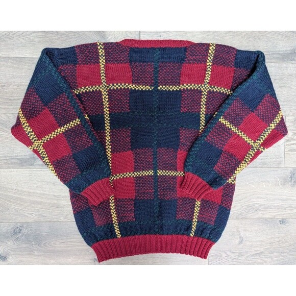 Neiman Marcus Women’s Hand Knit 100% Wool Sweater Plaid Check V-Neck Size M Vtg. - Picture 4 of 5